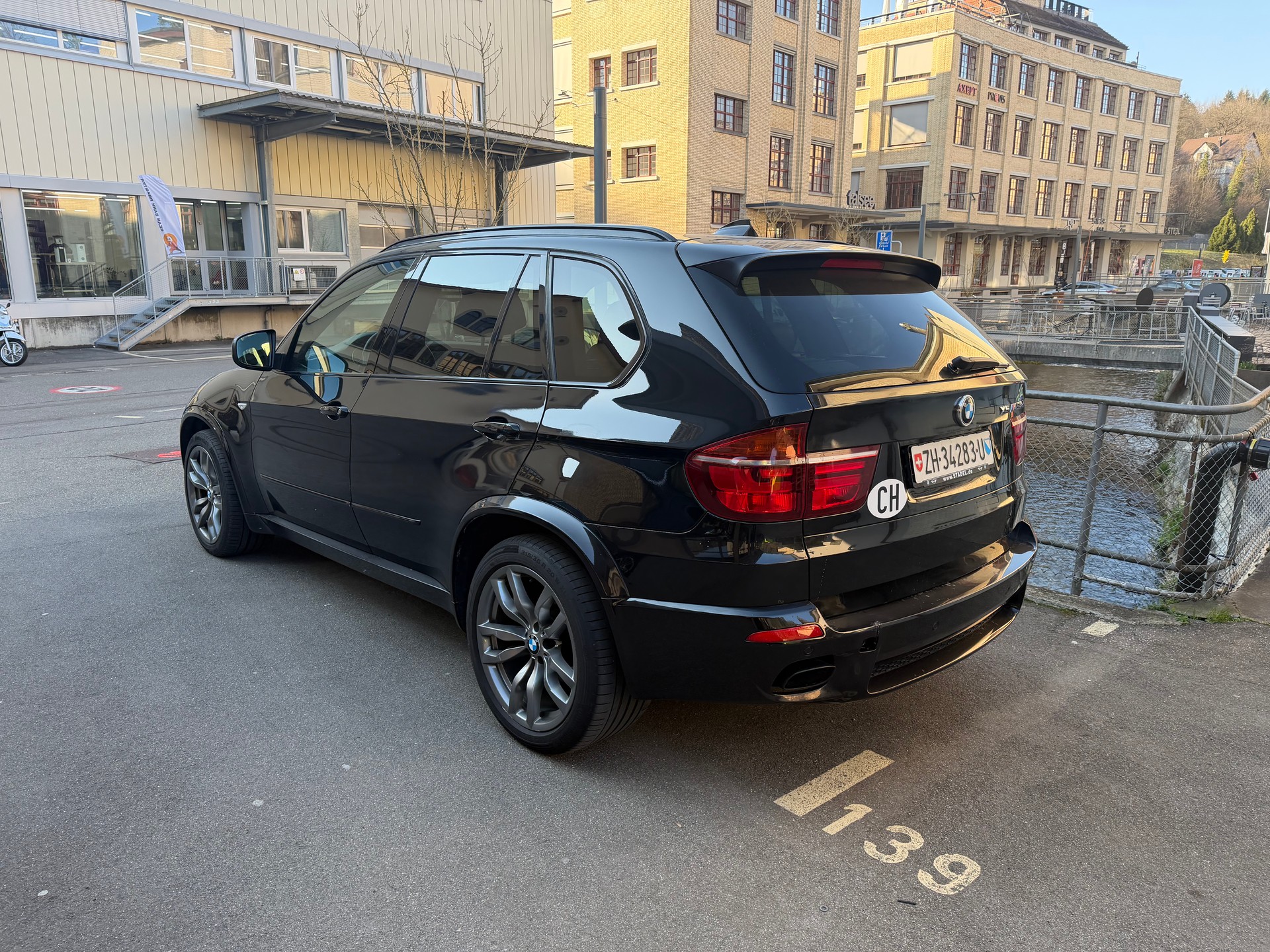BMW X5 xDrive M50d Steptronic-image-3