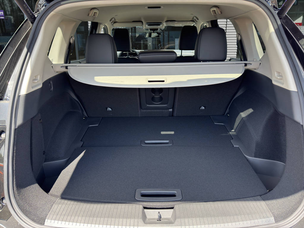 NISSAN X-Trail 1.5 VC-T N-Trek e-4orc 5 places-image-13