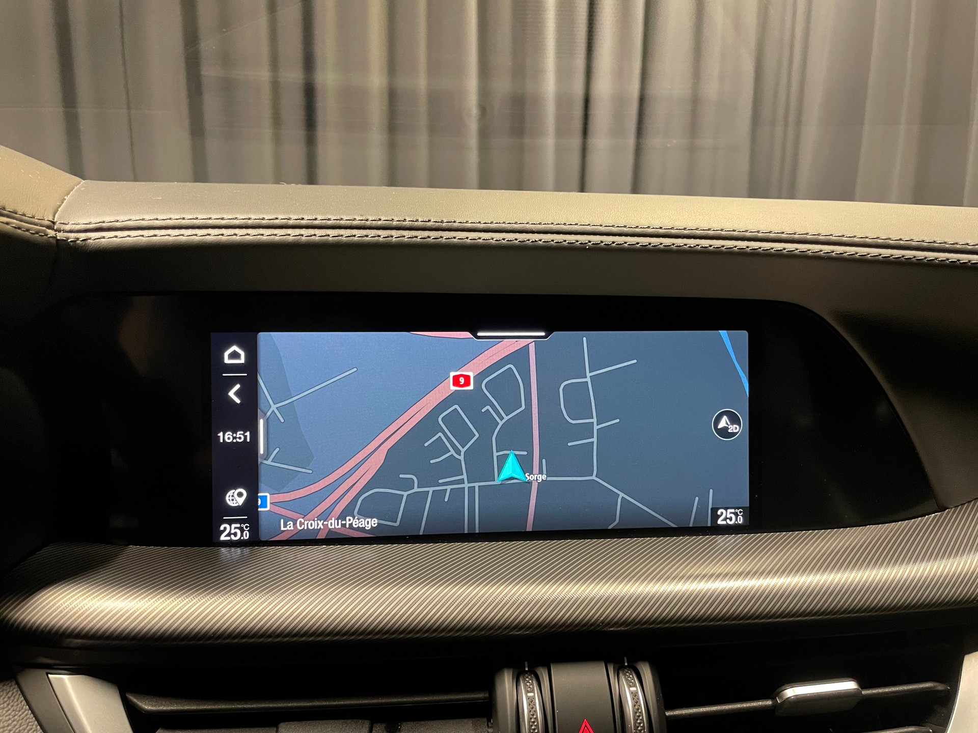 ALFA ROMEO Stelvio 2.2JTDM Veloce Ti Q4Automatic(79)(M)-image-12