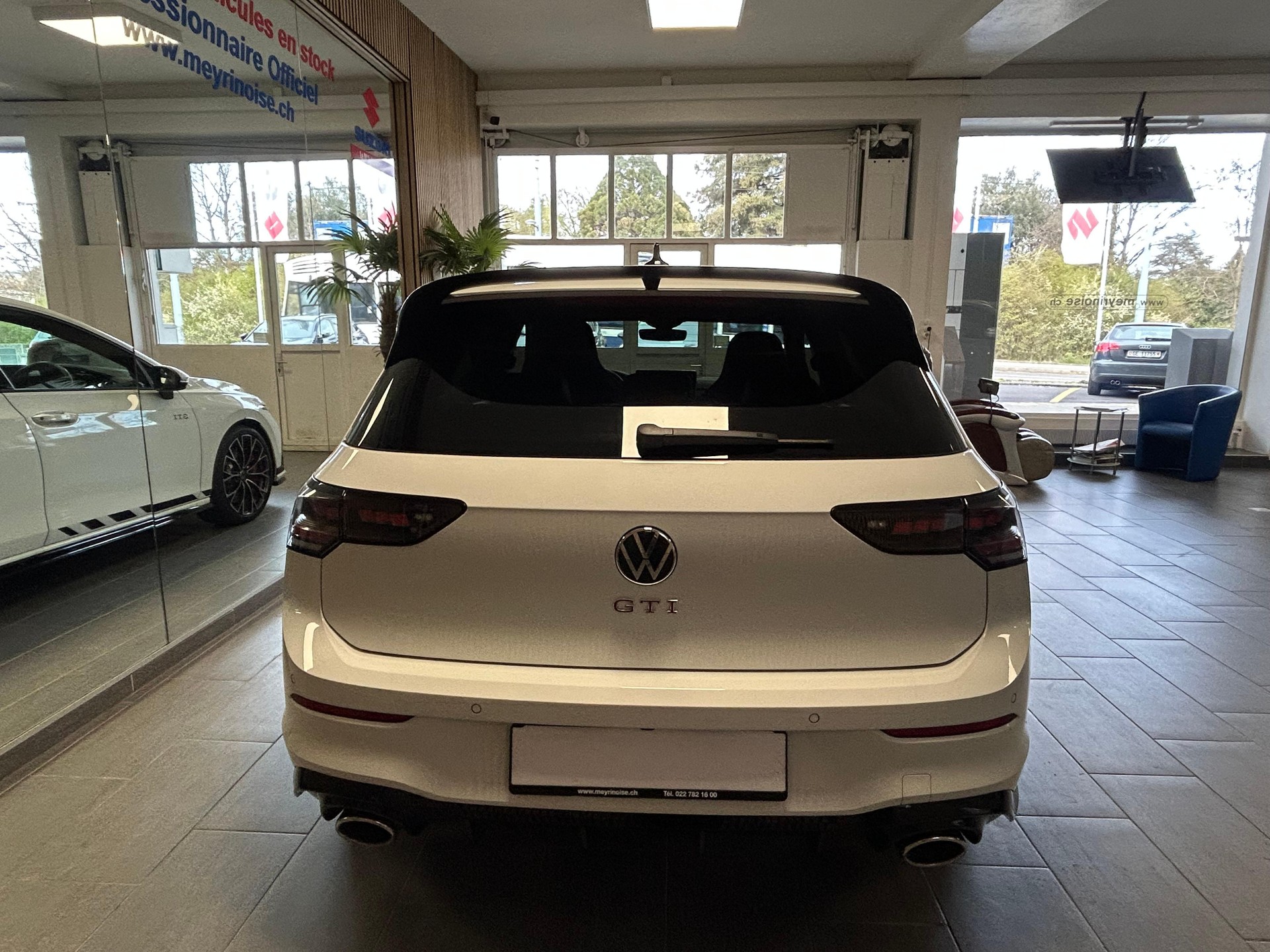 VW Golf VIII 2.0 TSI GTI Clubsport DSG-image-5