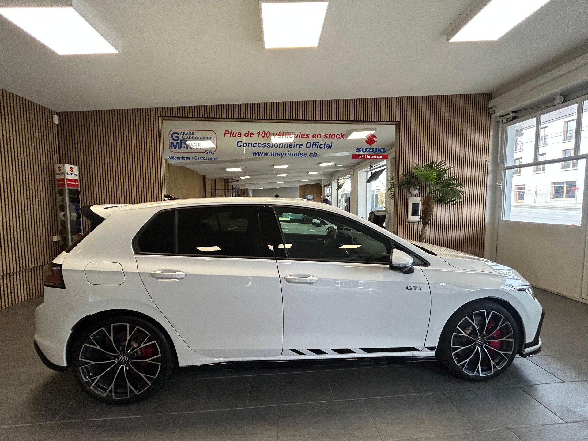 VW Golf VIII 2.0 TSI GTI Clubsport DSG-image-0