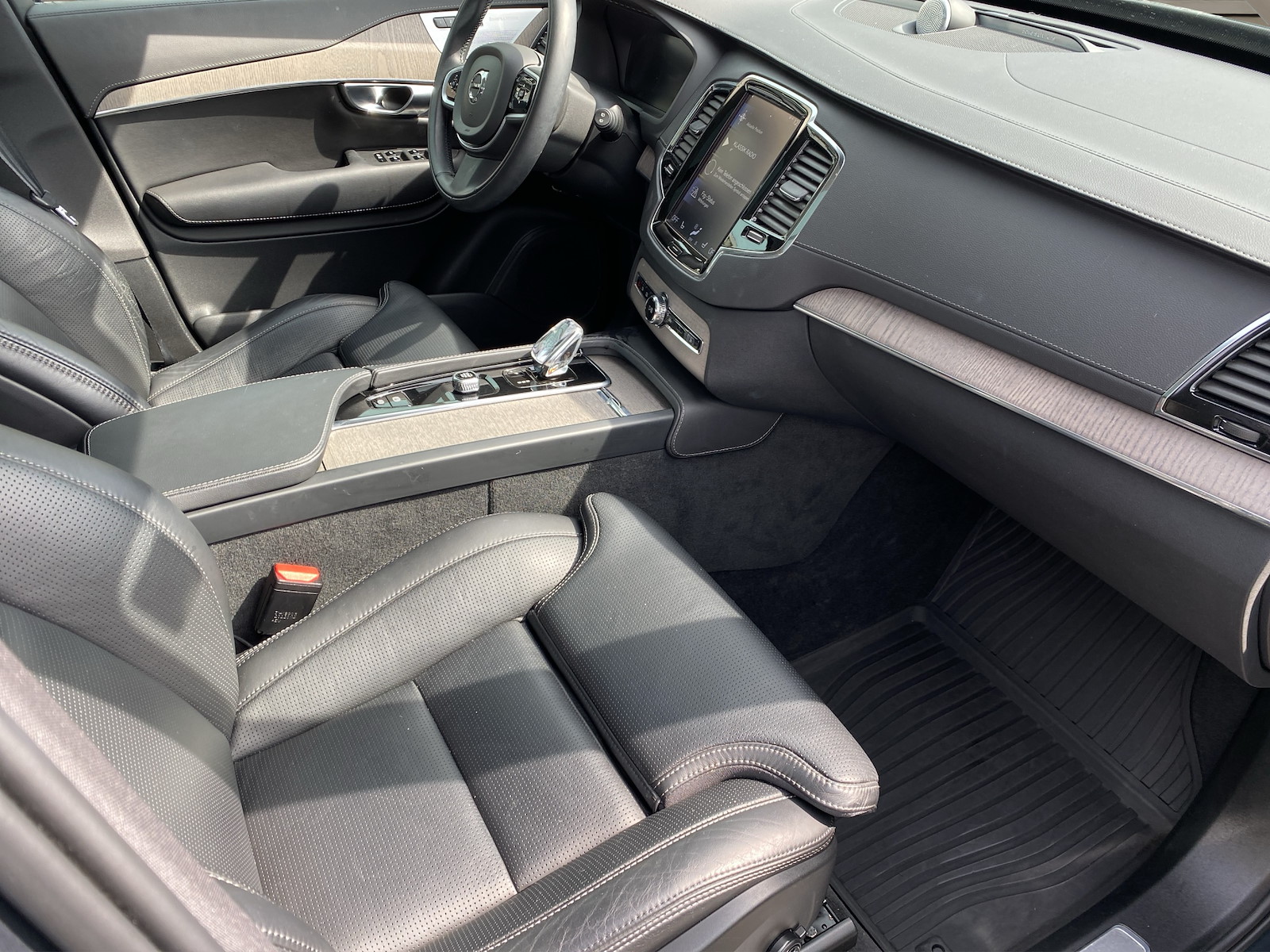 VOLVO XC90 2.0 T8 TE Inscription 7P. eAWD-image-10