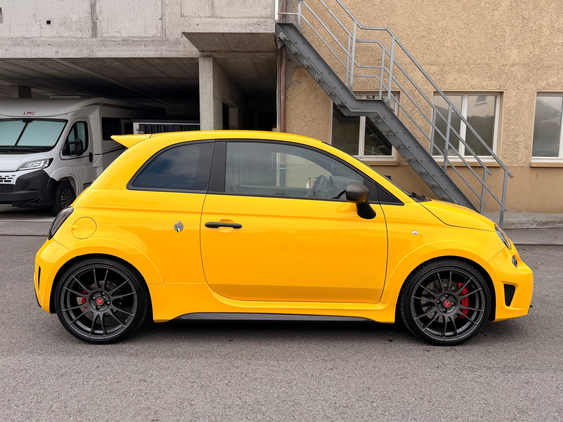FIAT 695 1.4 16V Turbo Abarth Biposto-image-8