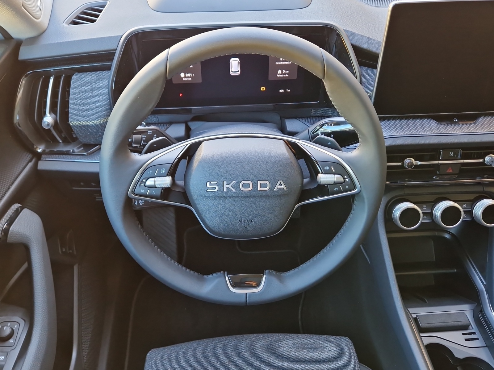 SKODA Kodiaq 1.5 TSI PHEV Selection-image-9