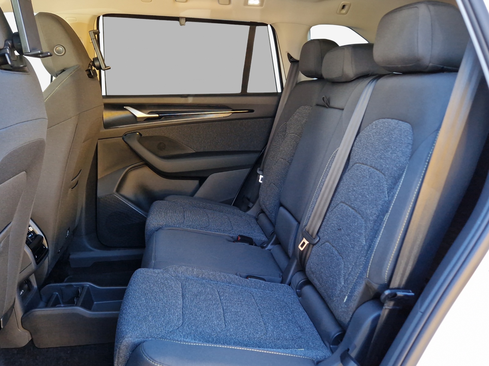 SKODA Kodiaq 1.5 TSI PHEV Selection-image-11