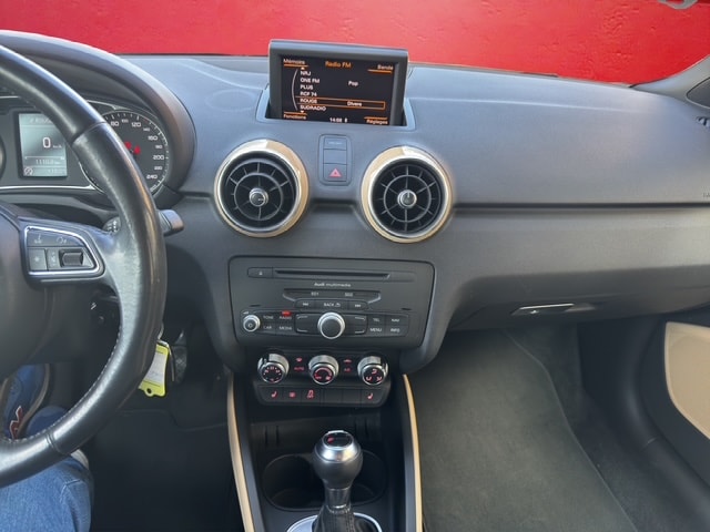 AUDI A1 Sportback 1.4 TFSI Ambition S-tronic-image-12