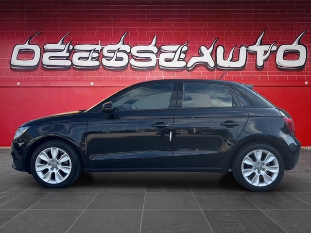 AUDI A1 Sportback 1.4 TFSI Ambition S-tronic-image-4