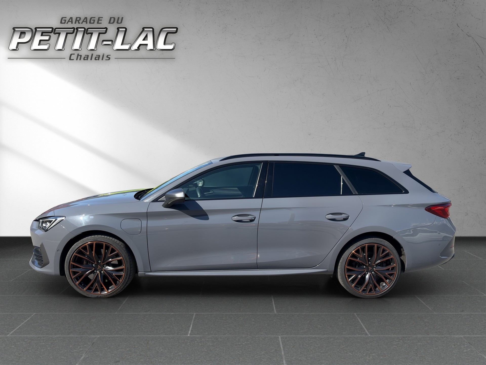 CUPRA LEON ST 1.4 e-HYBRID pHEV DSG-image-6