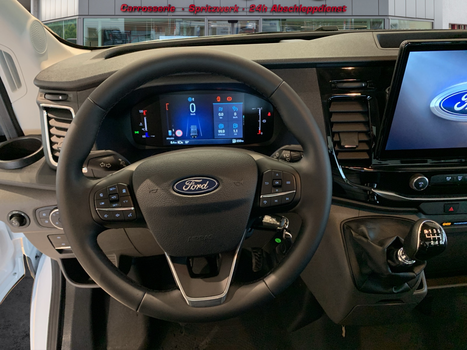 FORD Transit Kab.-Ch. 350 L2 2.0 EcoBlue 165 Trend 4x4-image-14