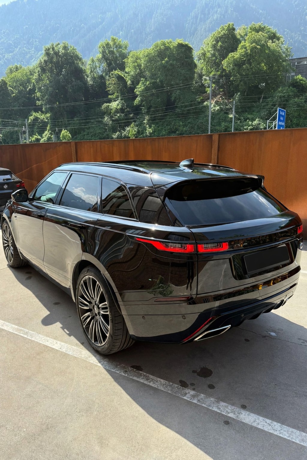 LAND ROVER Range Rover Velar R-Dynamic P 300 SE Automatic-image-5