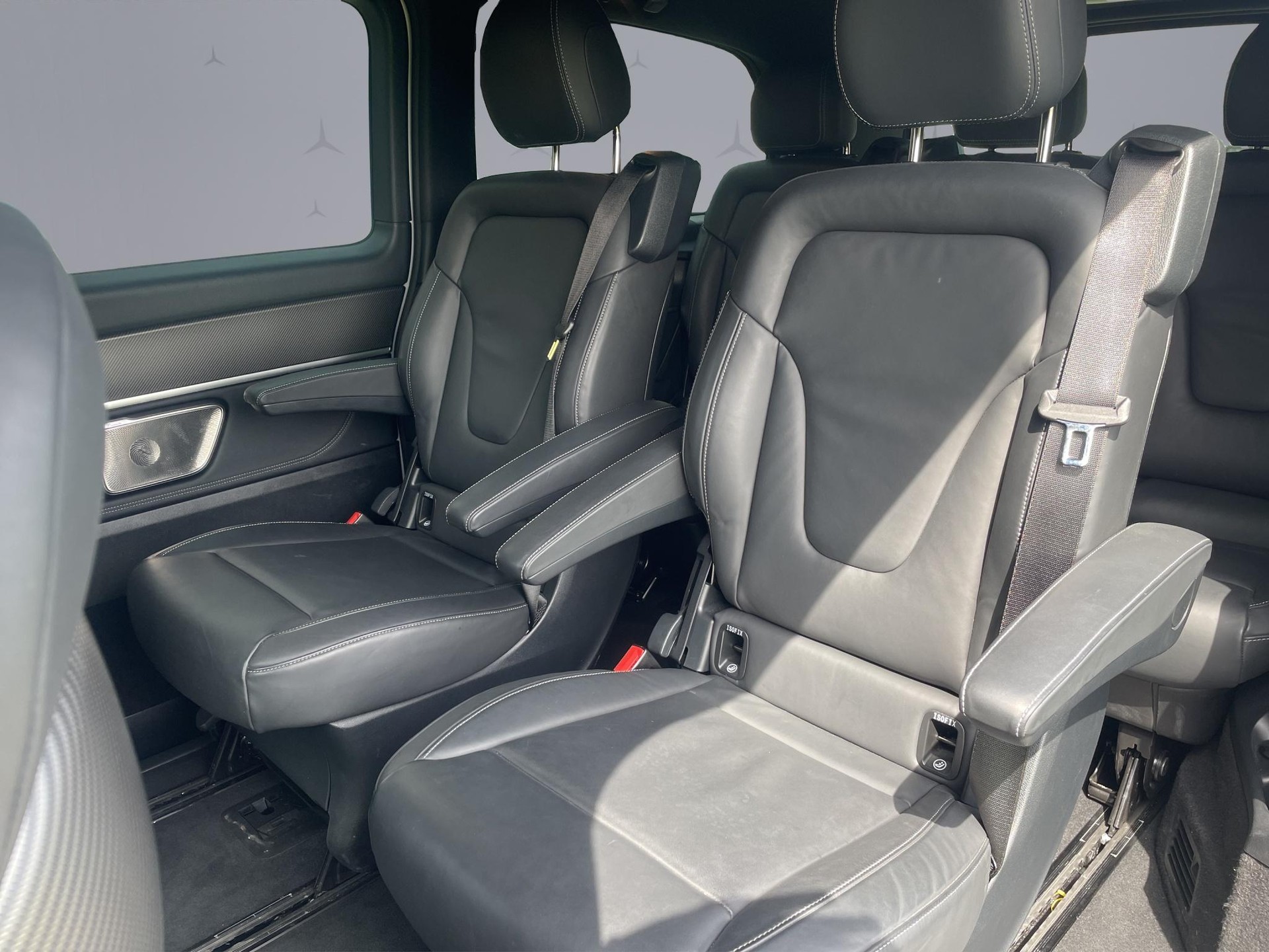 MERCEDES-BENZ V 300 d Exclusive lang Van - Facelift-image-12