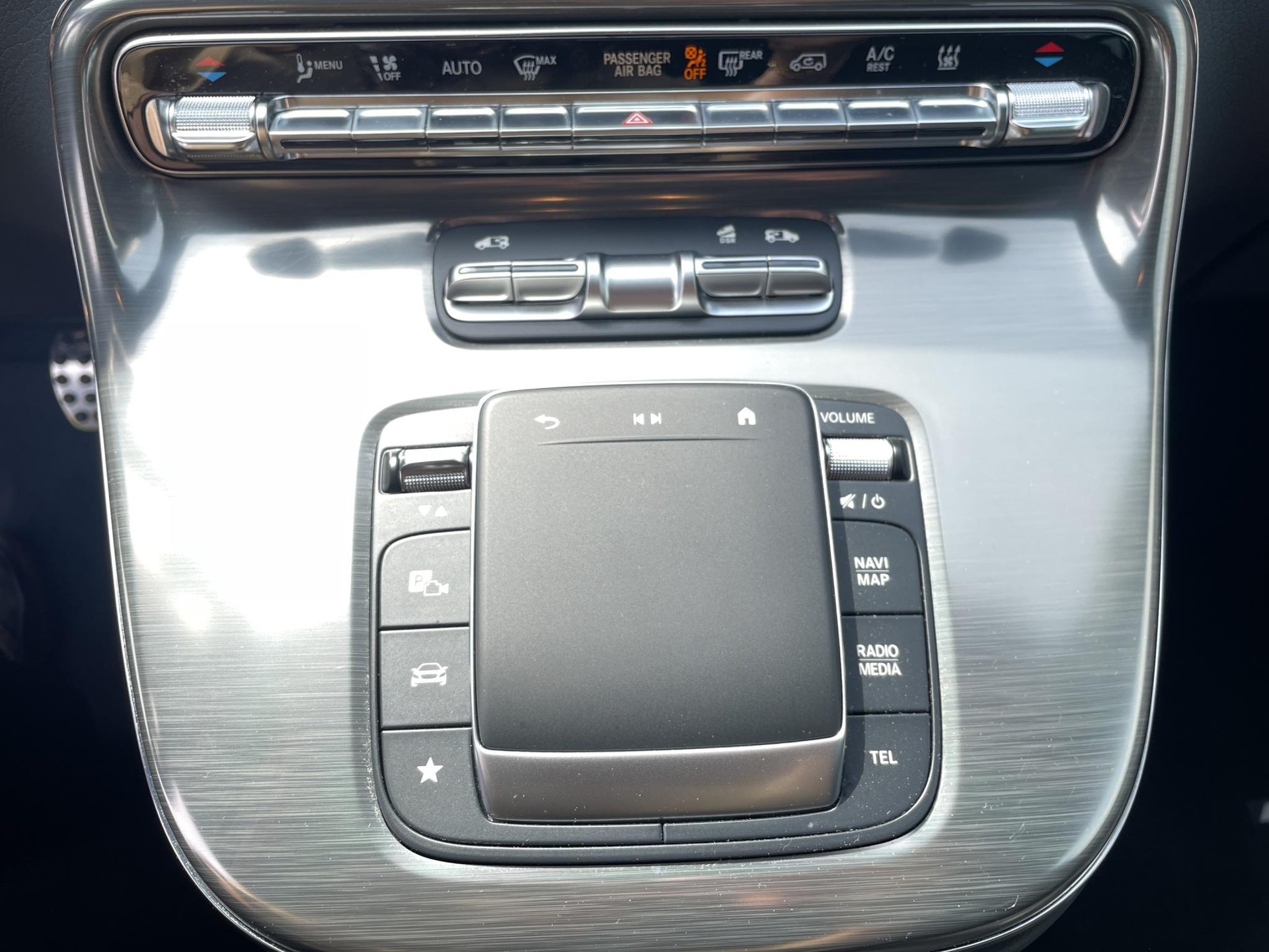 MERCEDES-BENZ V 300 d Exclusive lang Van - Facelift-image-21