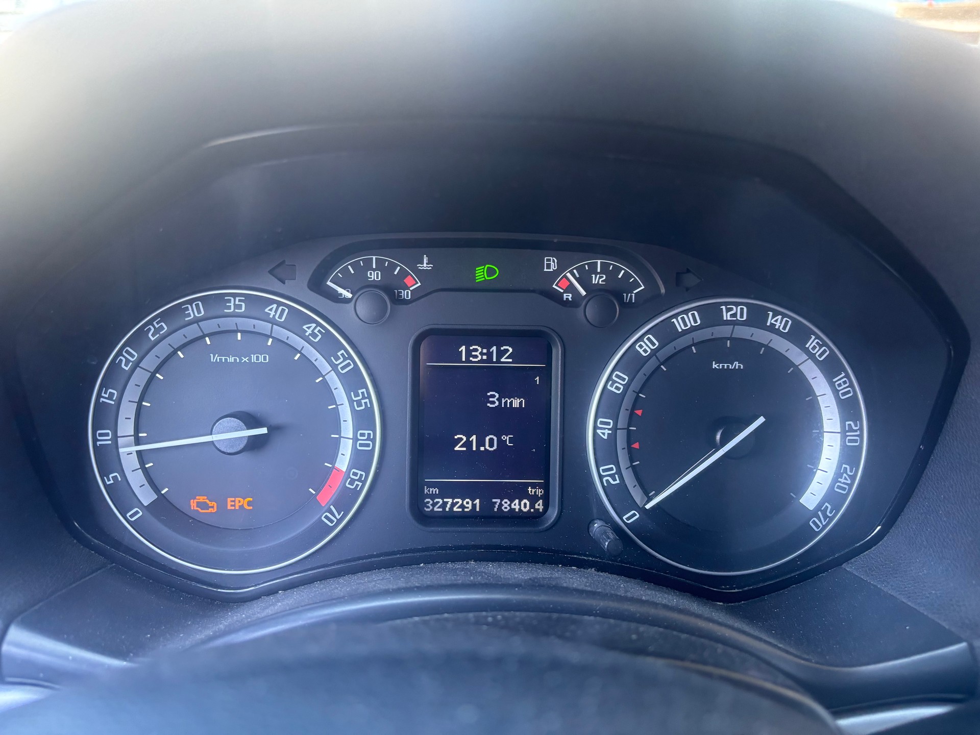 SKODA Octavia 2.0 TFSI RS-image-10
