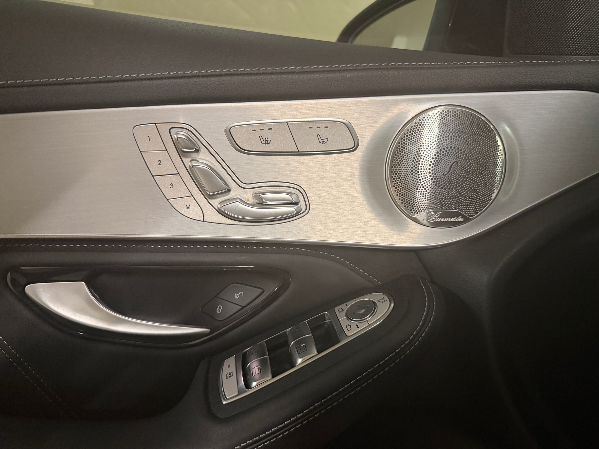 MERCEDES-BENZ GLC 63 S AMG 4m+-image-6