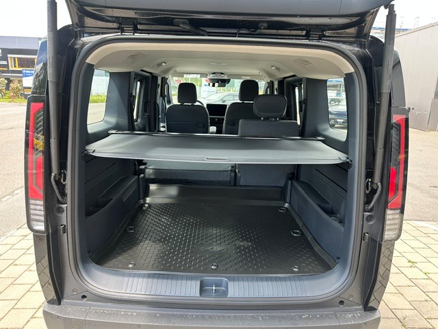 KIA PV5 Passenger 71.2 kWh Elite-image-7