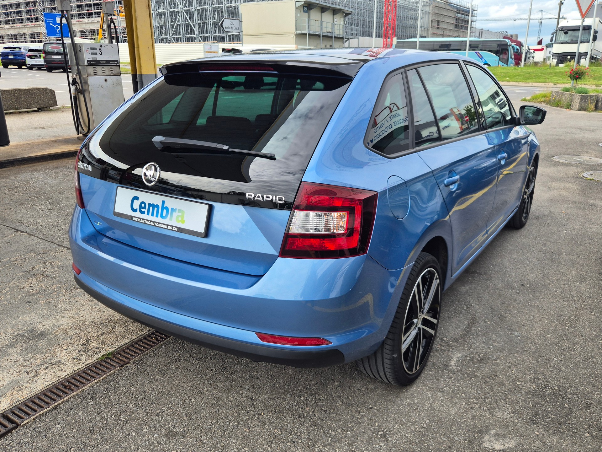 SKODA Rapid Spaceback 1.2 TSI Ambition-image-3