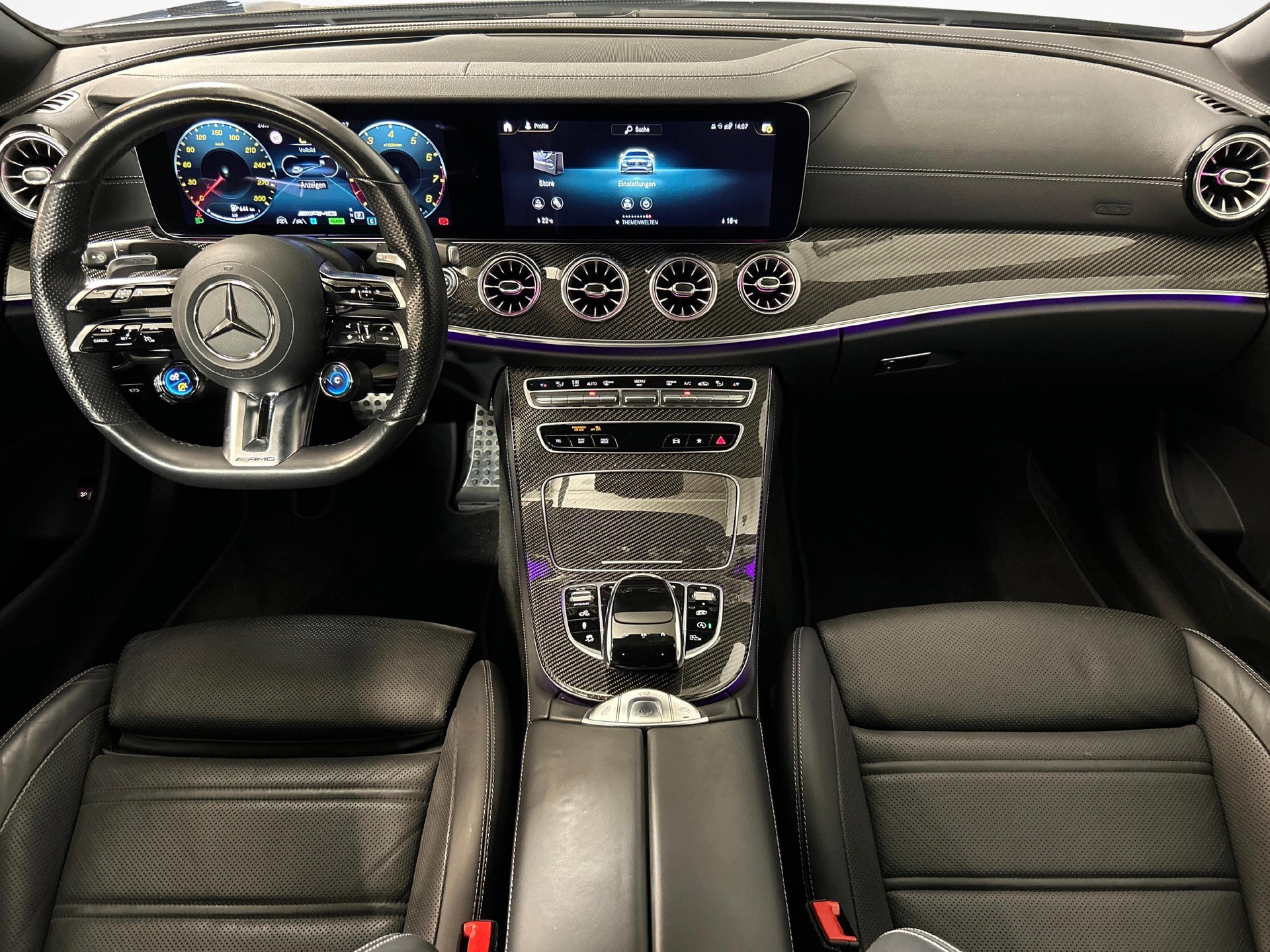 MERCEDES-BENZ E 53 AMG 4matic+ Cabriolet-image-8