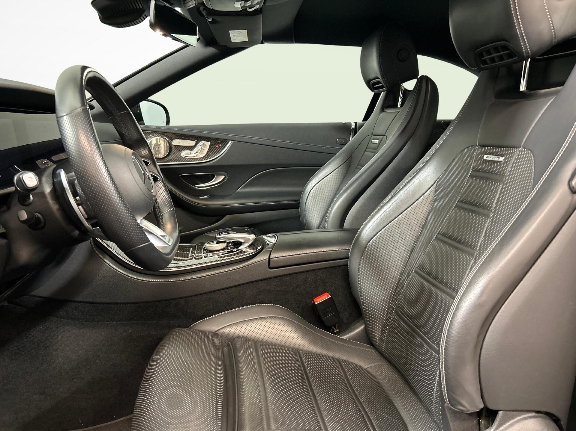 MERCEDES-BENZ E 53 AMG 4matic+ Cabriolet-image-3