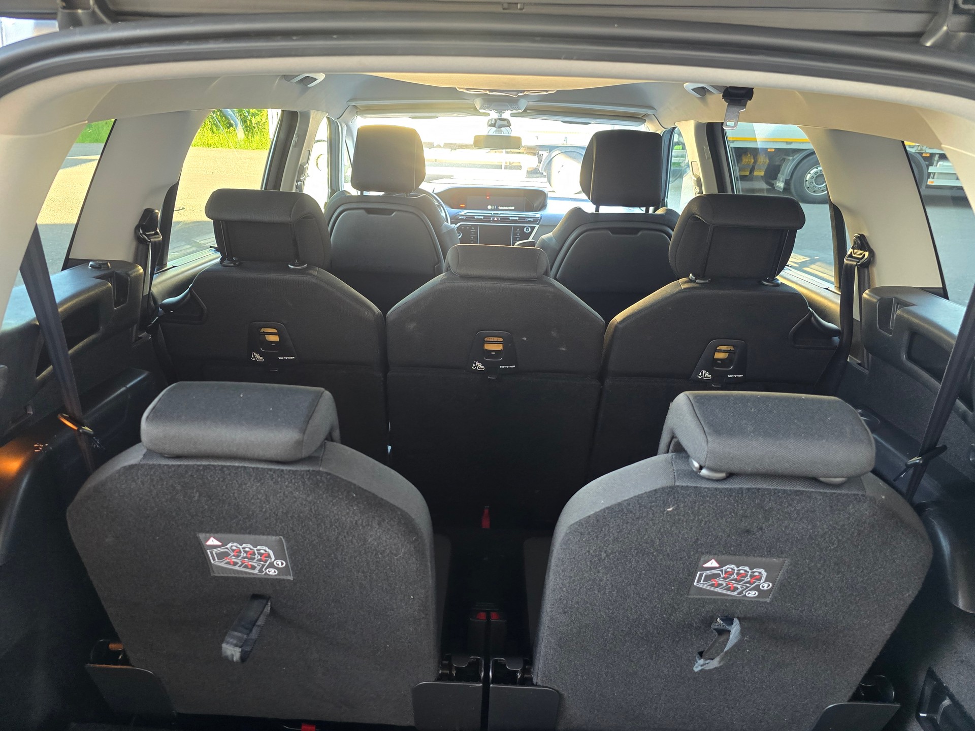CITROEN Grand C4 Picasso 2.0 BlueHDi Exclusive Automatic-image-8