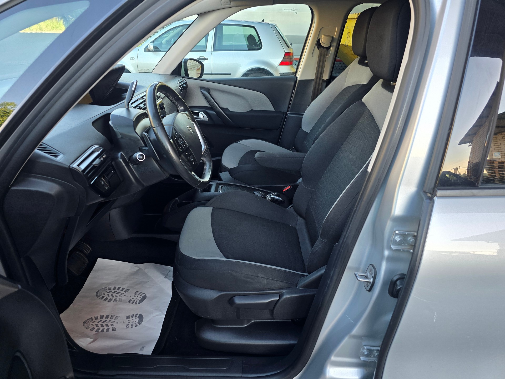 CITROEN Grand C4 Picasso 2.0 BlueHDi Exclusive Automatic-image-11