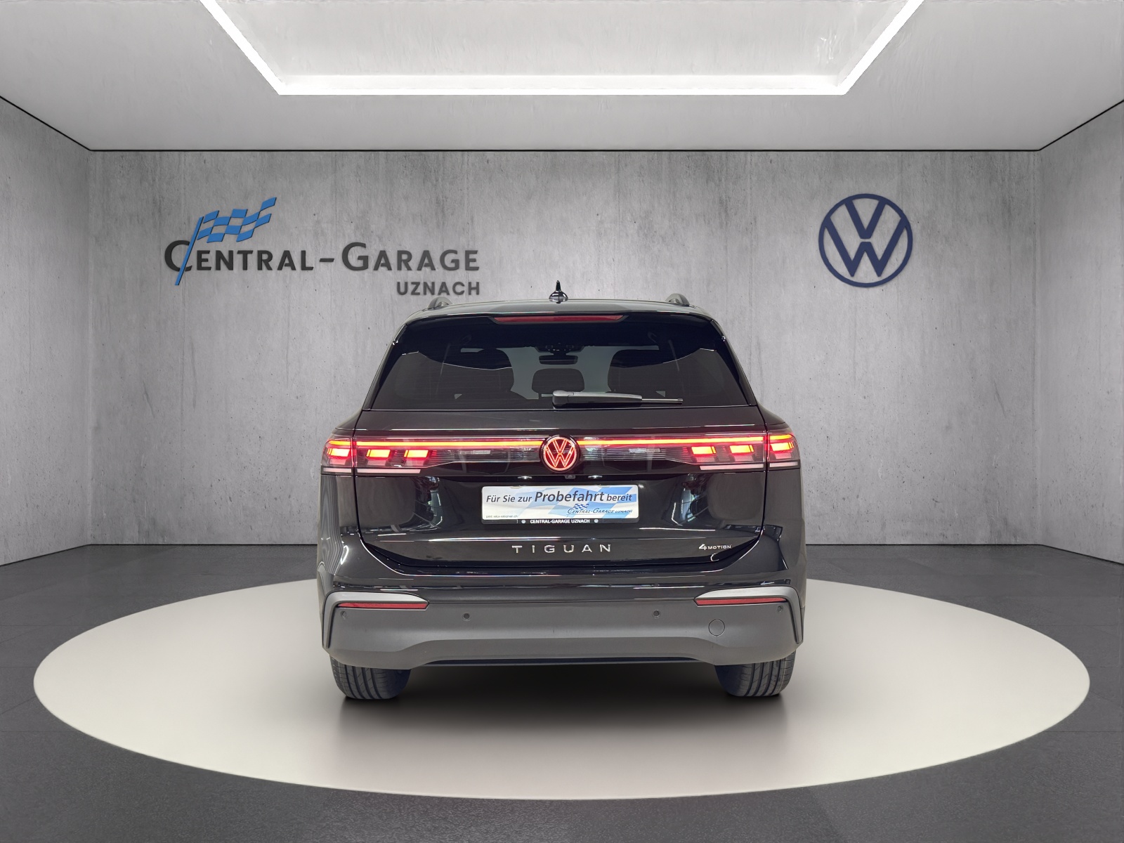 VW Tiguan 2.0 TSI DSG United 4Motion-image-3