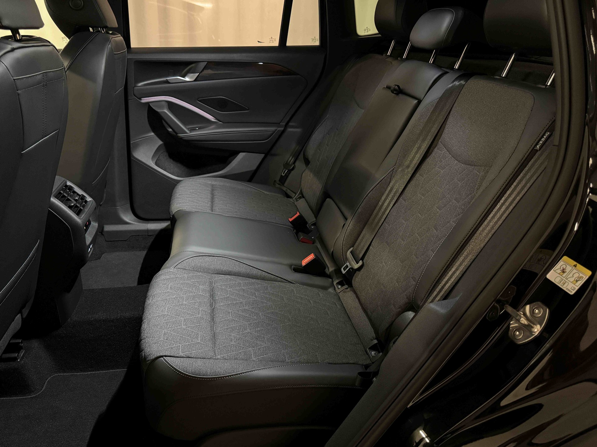 VW Tiguan 2.0 TSI DSG United 4Motion-image-14