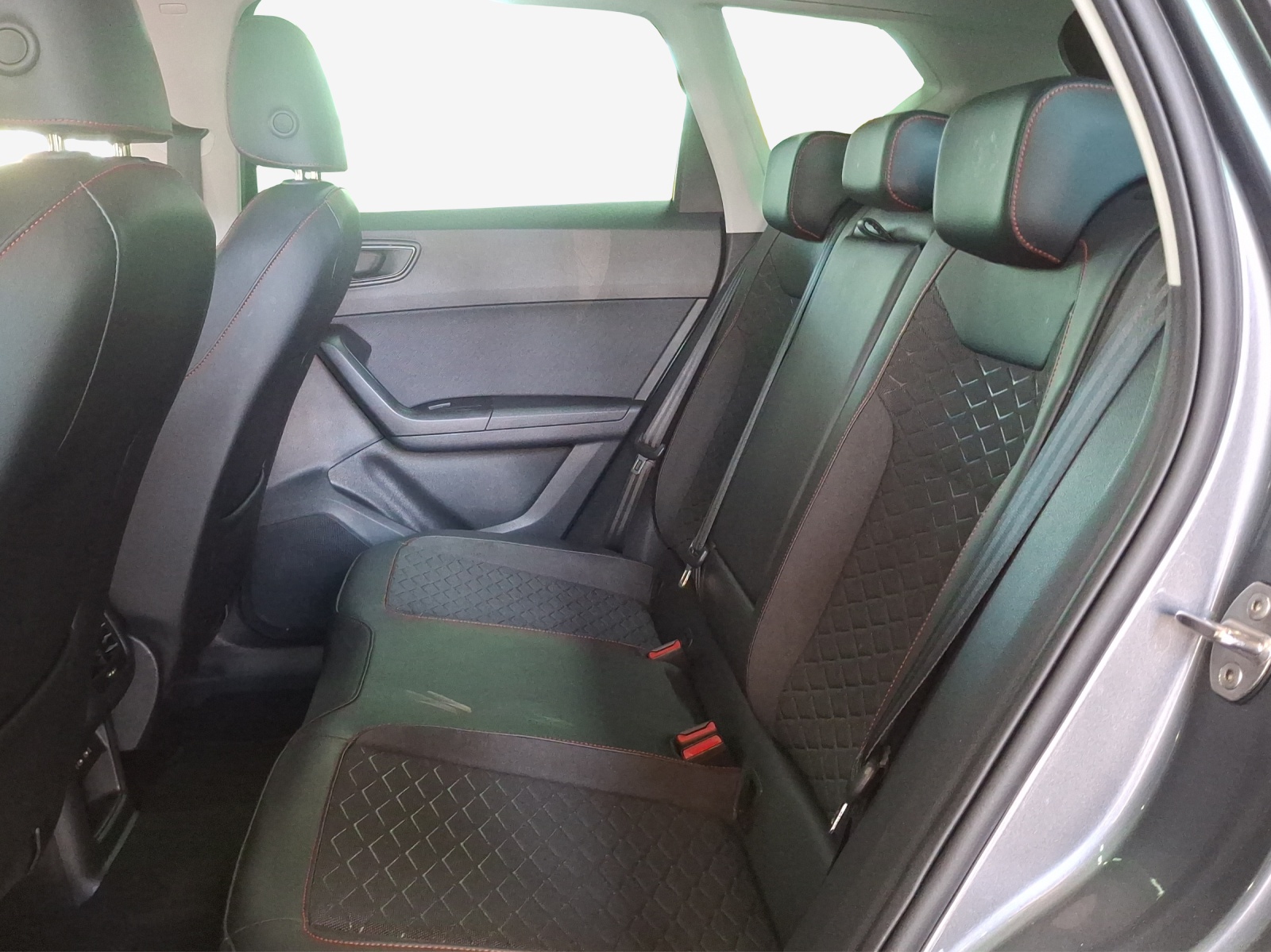 SEAT Ateca 1.5 TSI EVO DSG FR-image-11