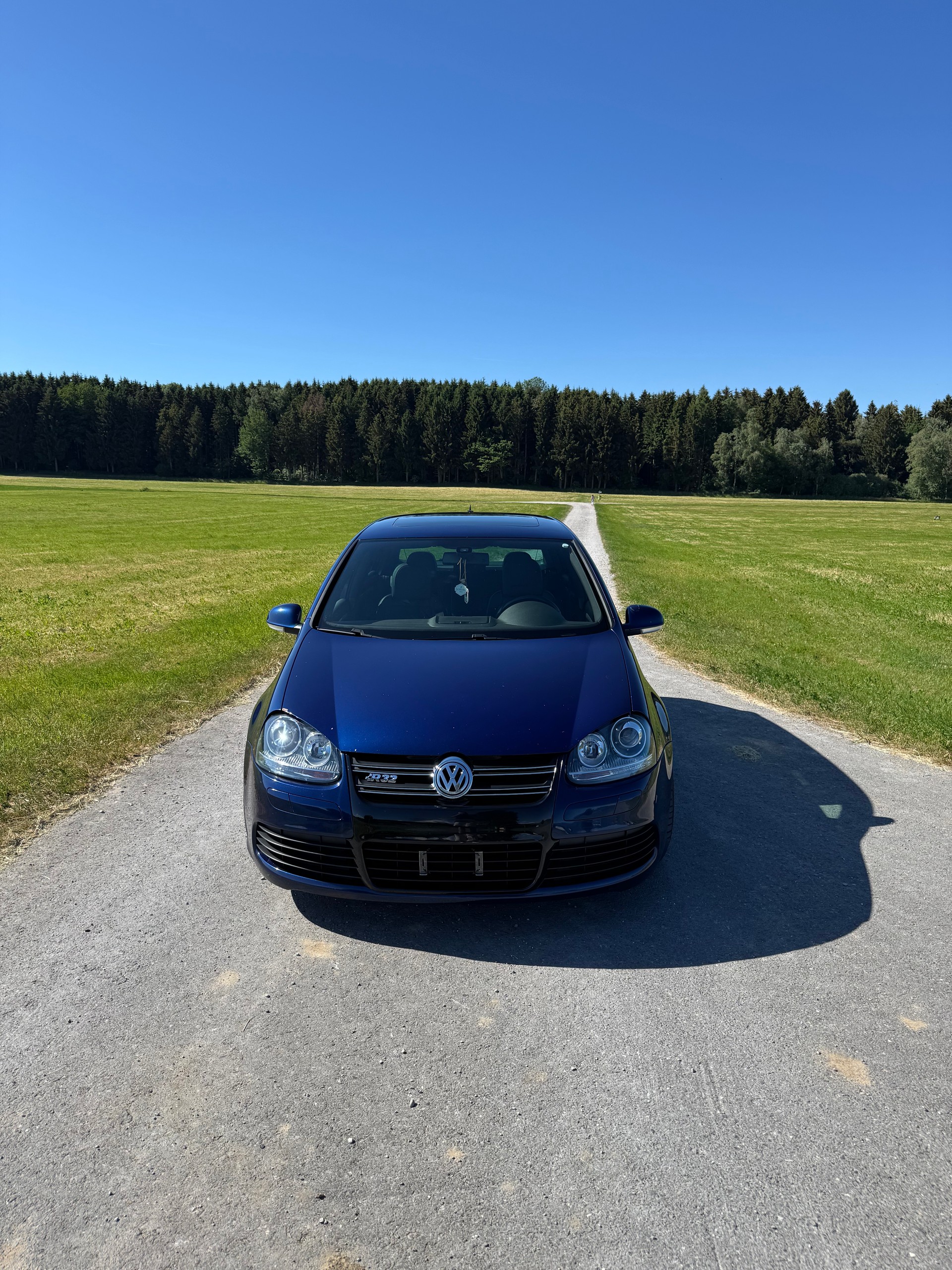 VW 3.2 V6 R32 DSG 4motion-image-1