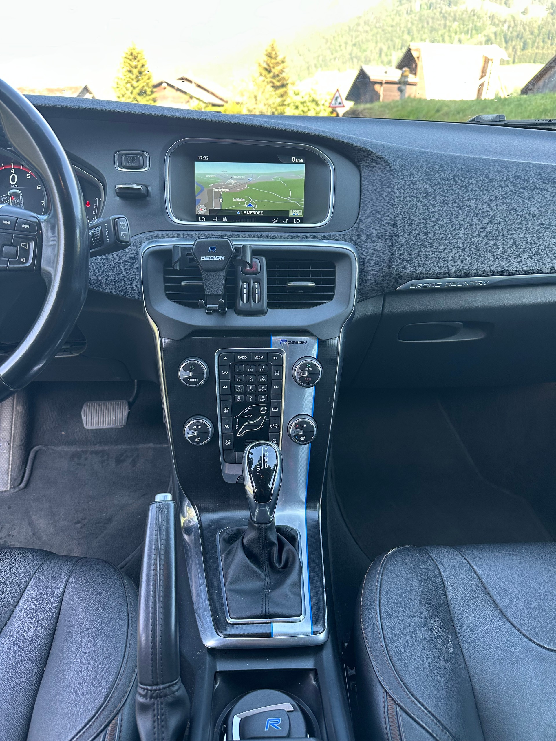 VOLVO 2.0 T5 Summum AWD S/S-image-4