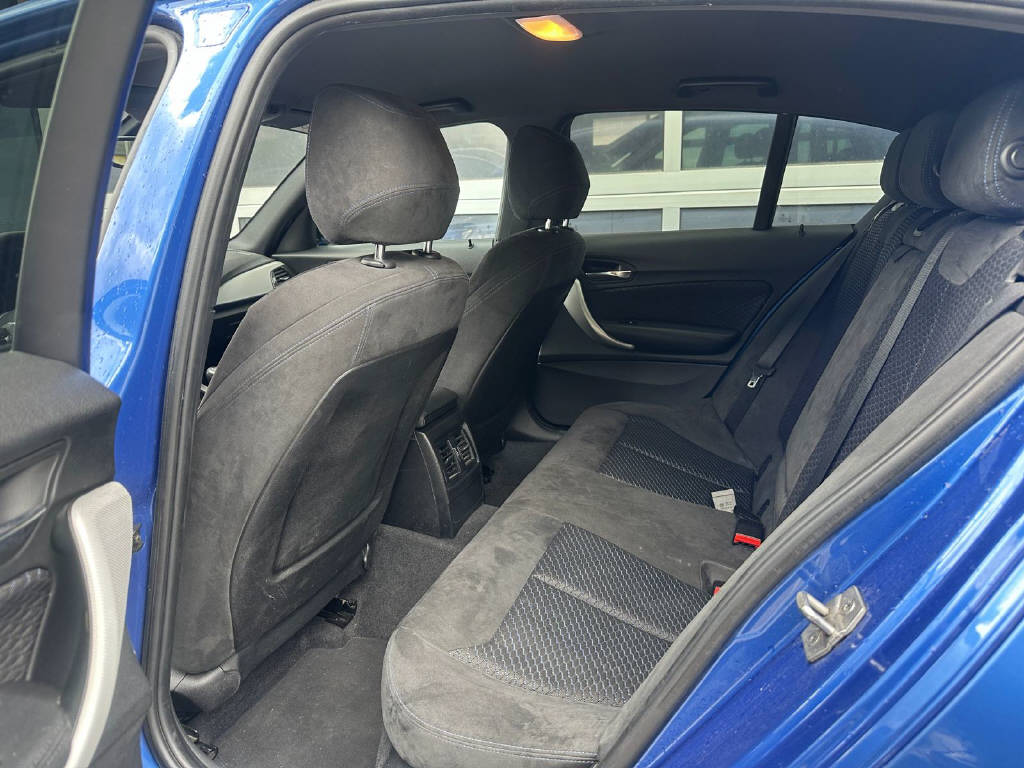 BMW 118d xDrive-image-7
