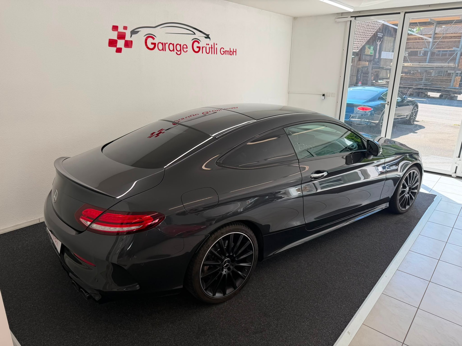 MERCEDES-BENZ C 43 AMG 4Matic 9G-tronic-image-3