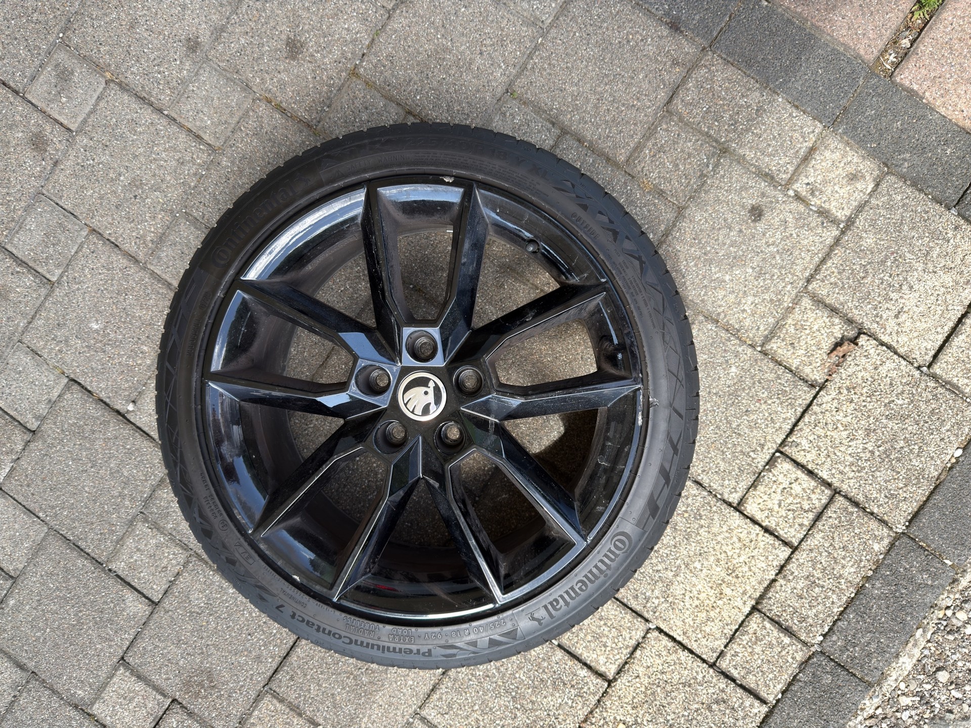 SKODA Octavia Combi 2.0 TDI RS 4x4 DSG-image-16