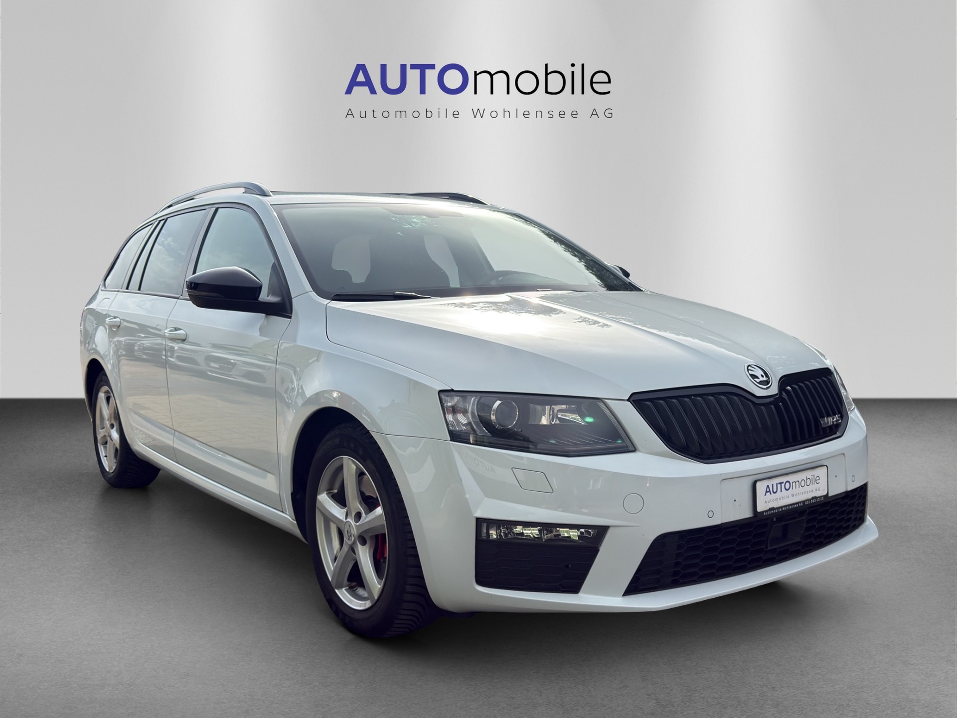 SKODA Octavia Combi 2.0 TDI RS 4x4 DSG-image-3