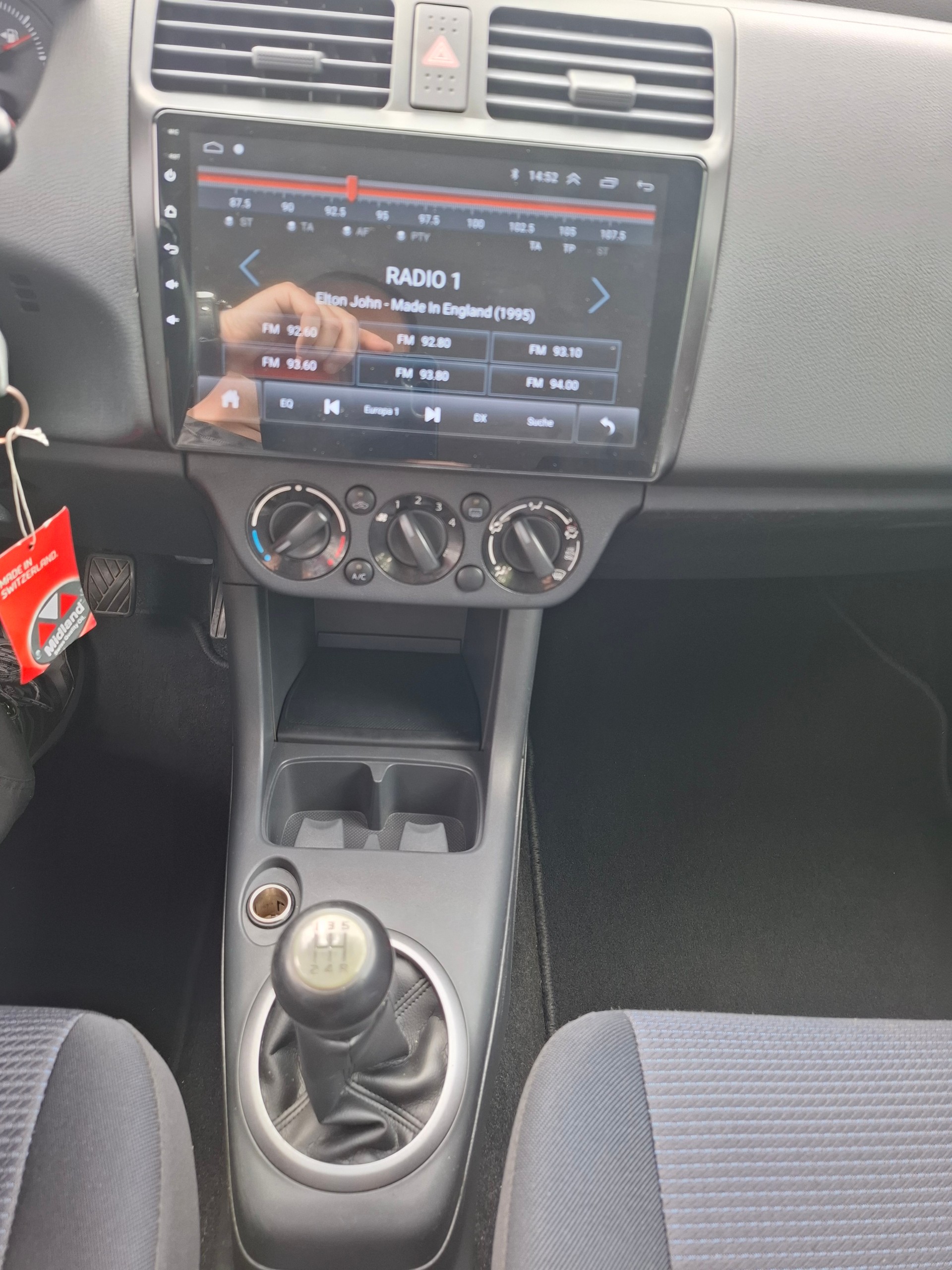 SUZUKI Swift 1.3i 16V GL Top 4x4-image-10