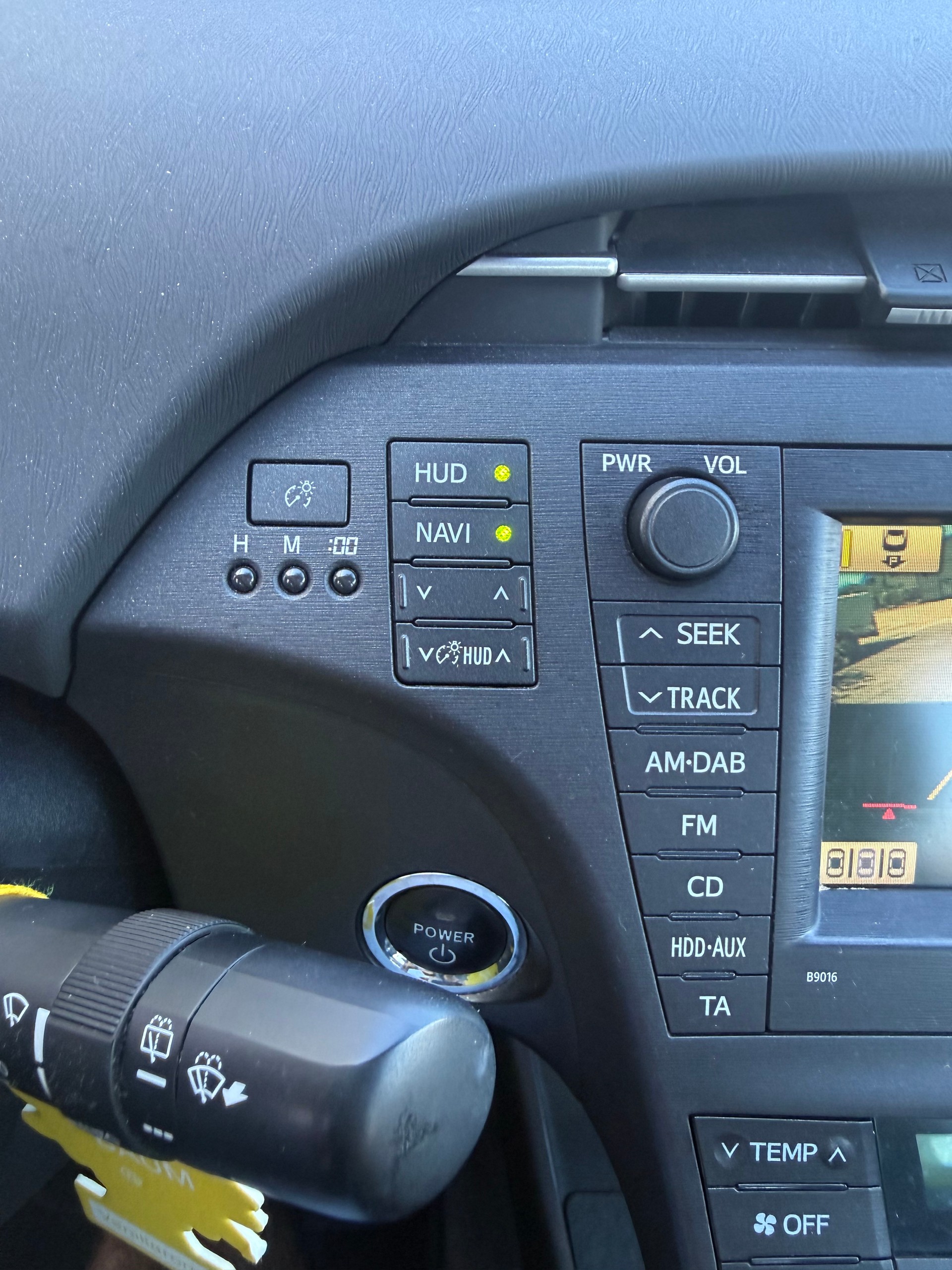 TOYOTA Prius 1.8 16V HSD Sol-image-8