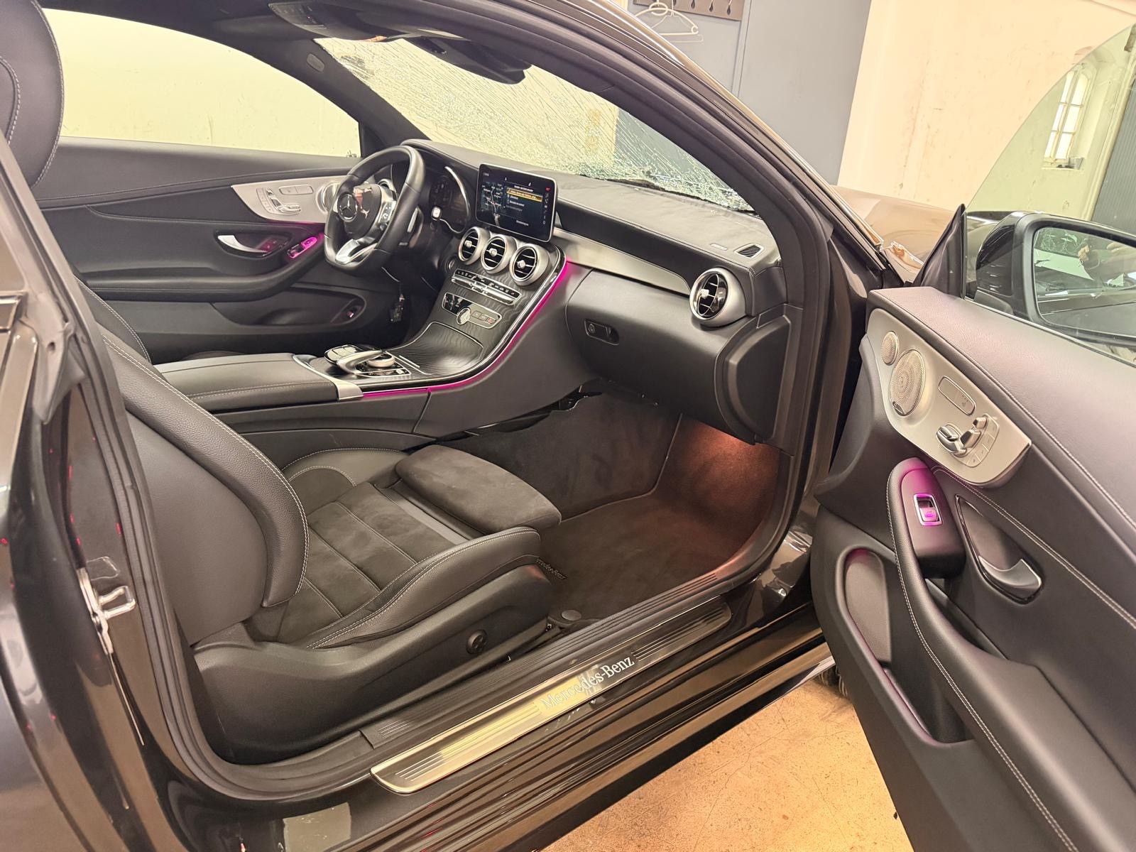 MERCEDES-BENZ C 300 Coupé 4Matic AMG Line 9G-tronic-image-10