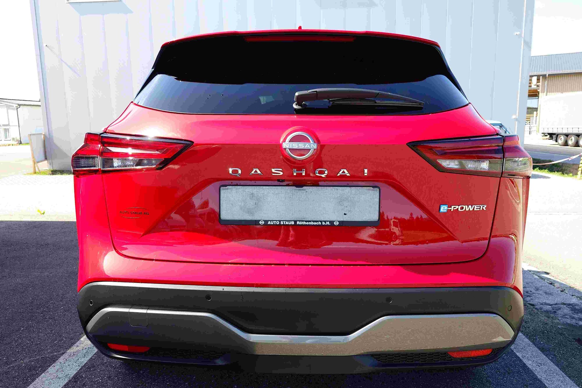 NISSAN Qashqai 1.5 VC-T Tekna-image-4