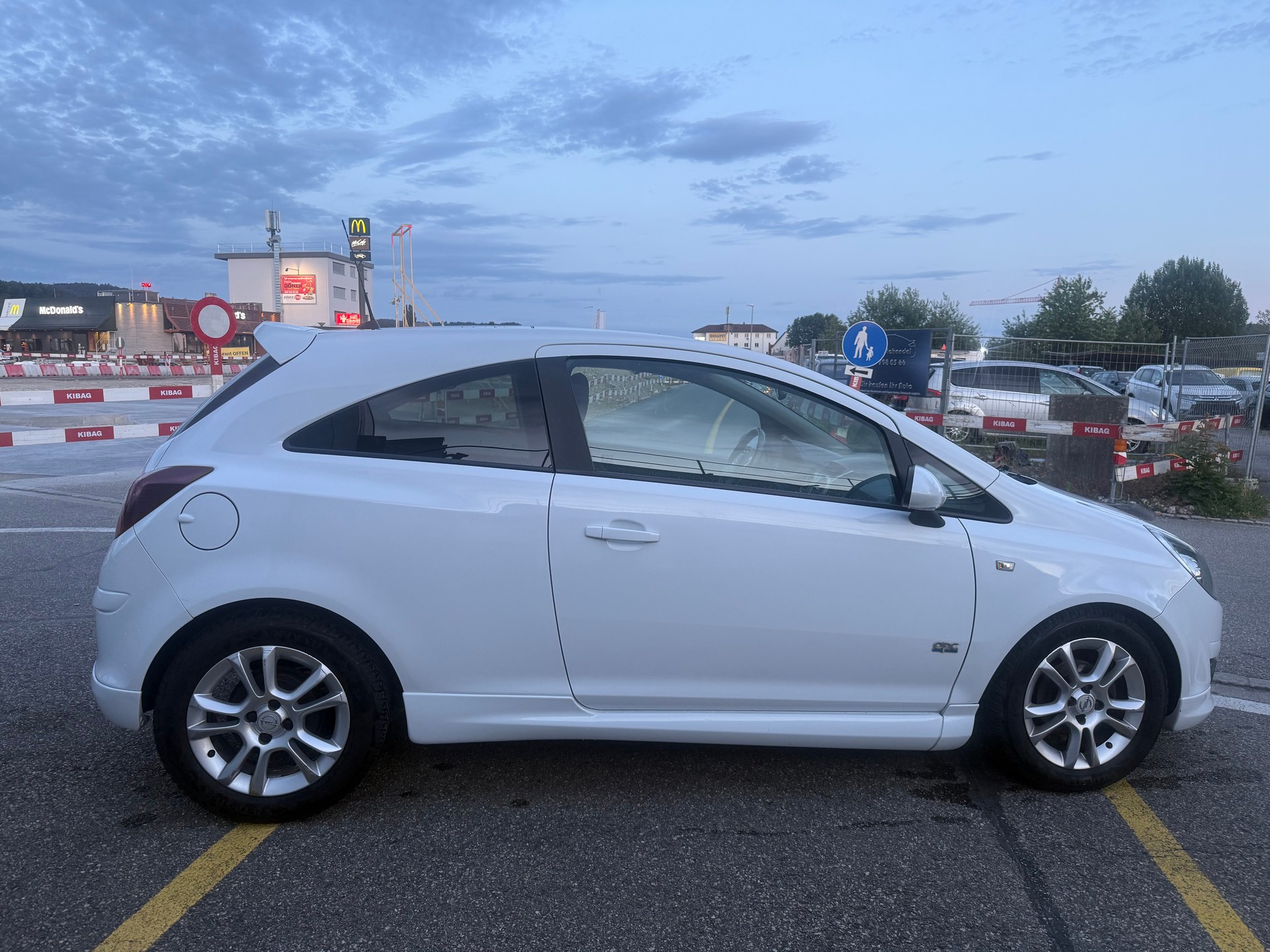 OPEL Corsa 1.4 TP Sport Automatic OPC Line-image-7