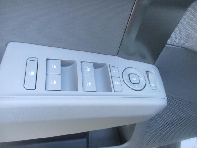 KIA EV3 81 kWh Earth-image-12