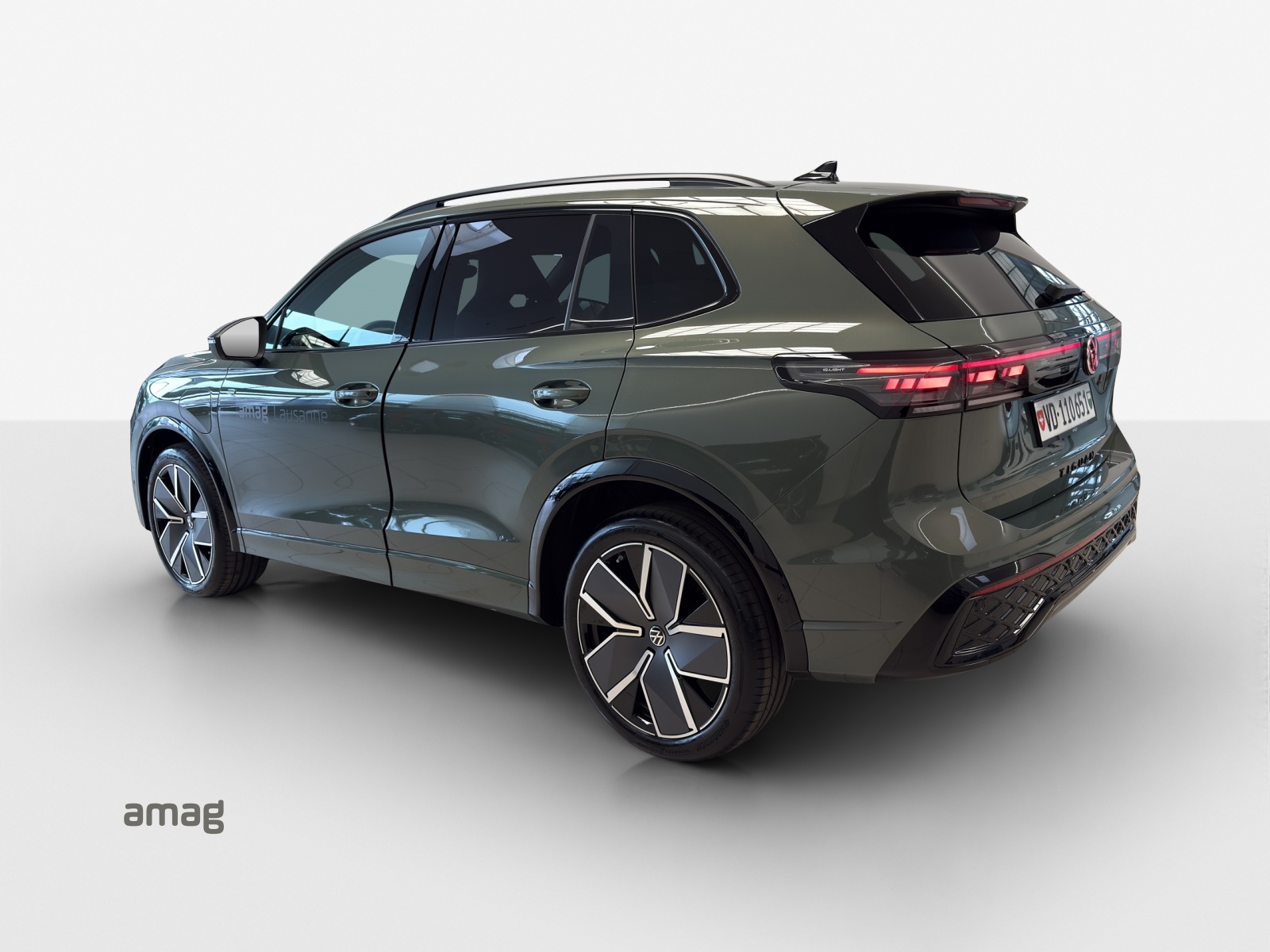 VW Tiguan 1.5 TSI evo2 eHybrid R-Line DSG-image-2
