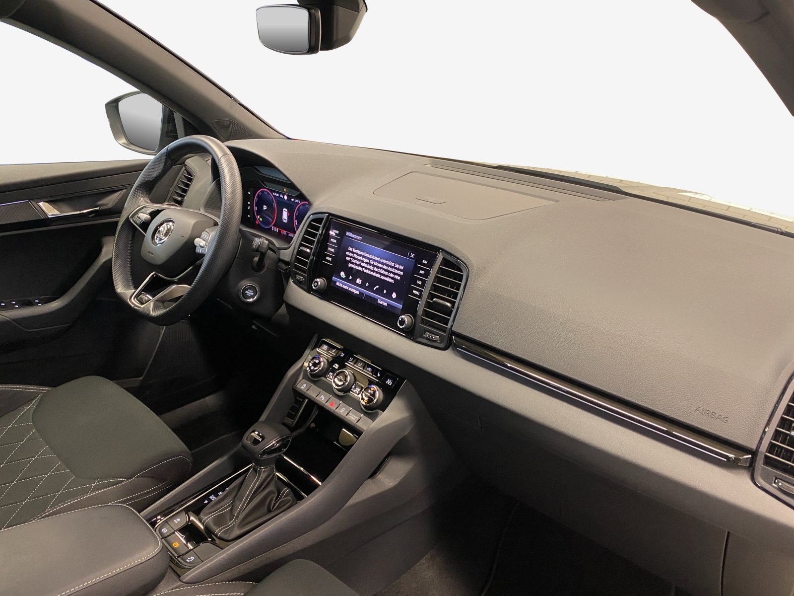 SKODA Karoq SL 1.5 TSI 150PS 7DSG-image-15