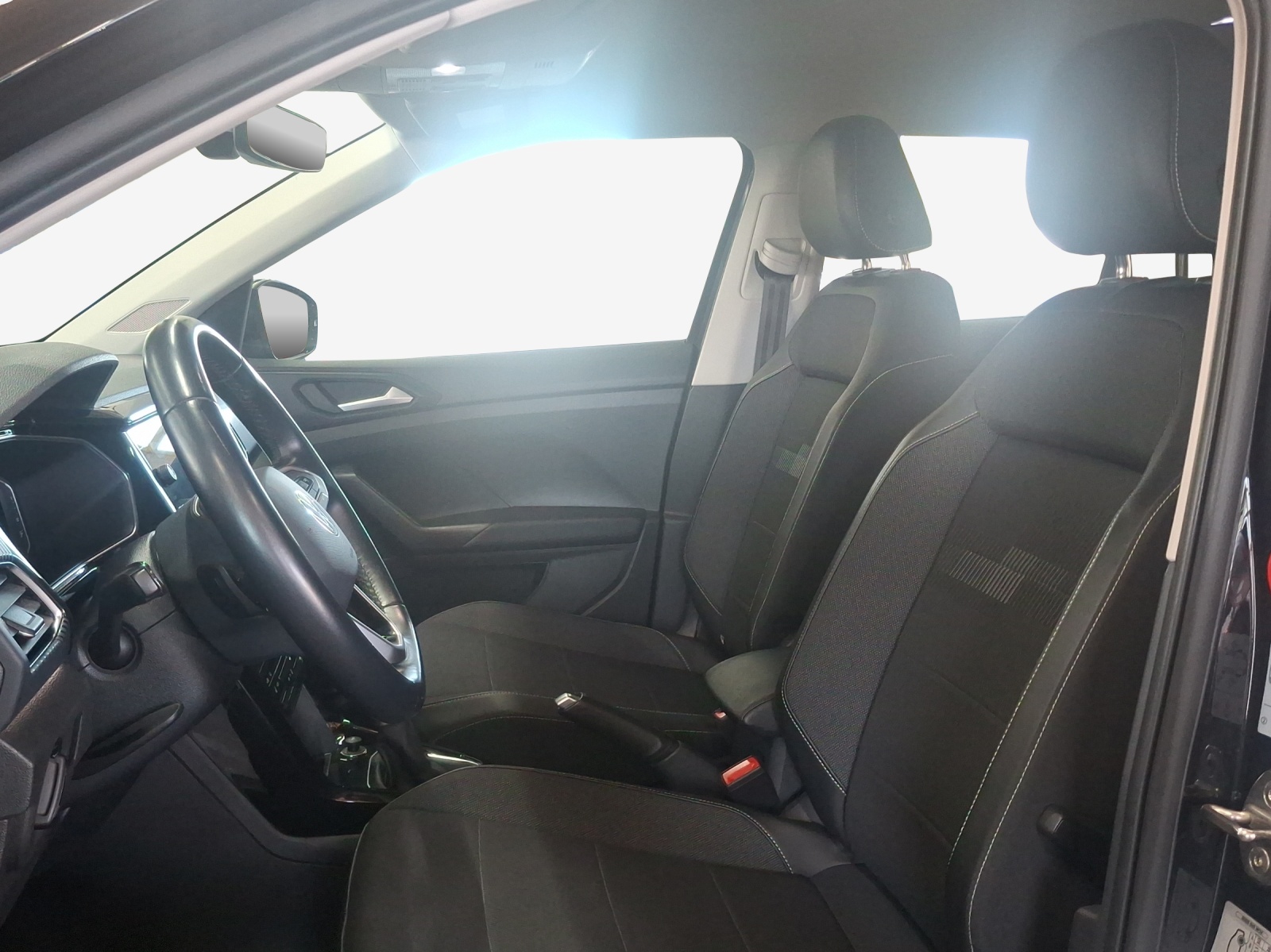 VW T-Cross 1.0 TSI Style DSG-image-7