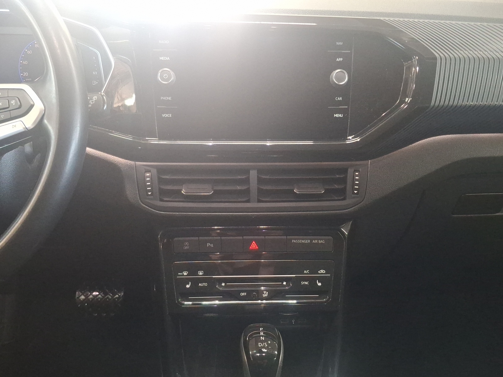 VW T-Cross 1.0 TSI Style DSG-image-10