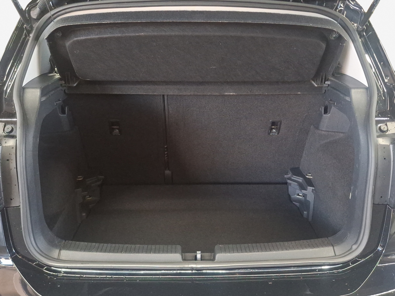 VW T-Cross 1.0 TSI Style DSG-image-12