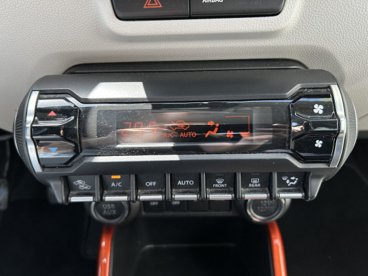 SUZUKI Ignis 1.2i Compact Top4x4-image-9