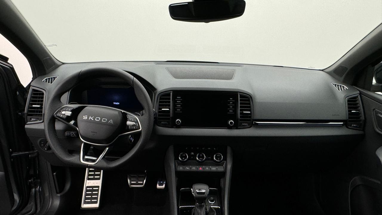 SKODA Karoq 1.5 TSI SportLine DSG-image-5