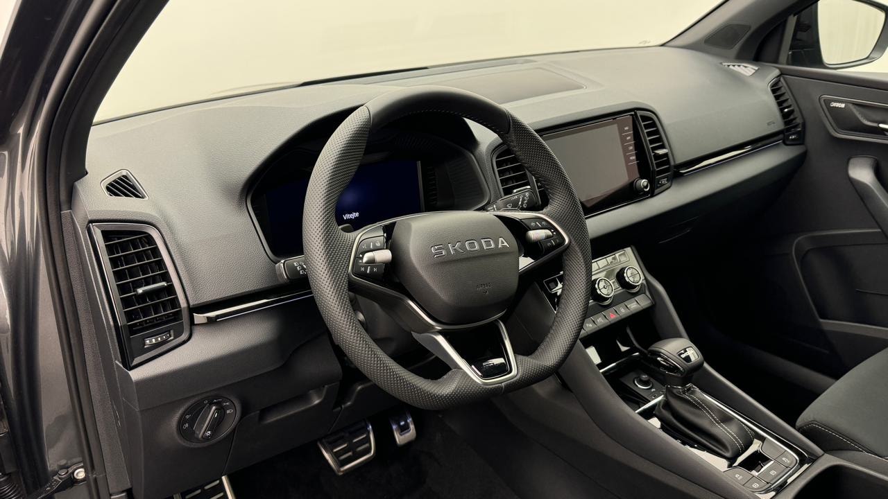 SKODA Karoq 1.5 TSI SportLine DSG-image-6