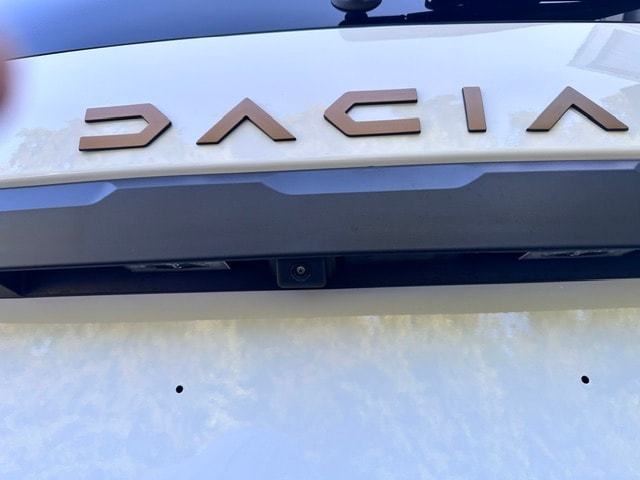 DACIA Jogger TCe 110 Extreme-image-24