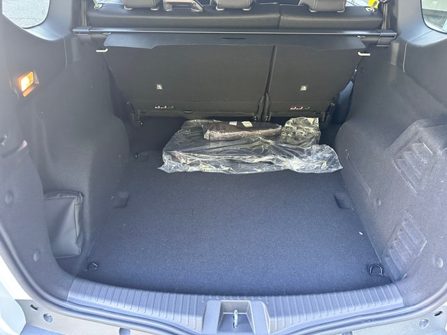 DACIA Jogger TCe 110 Extreme-image-8