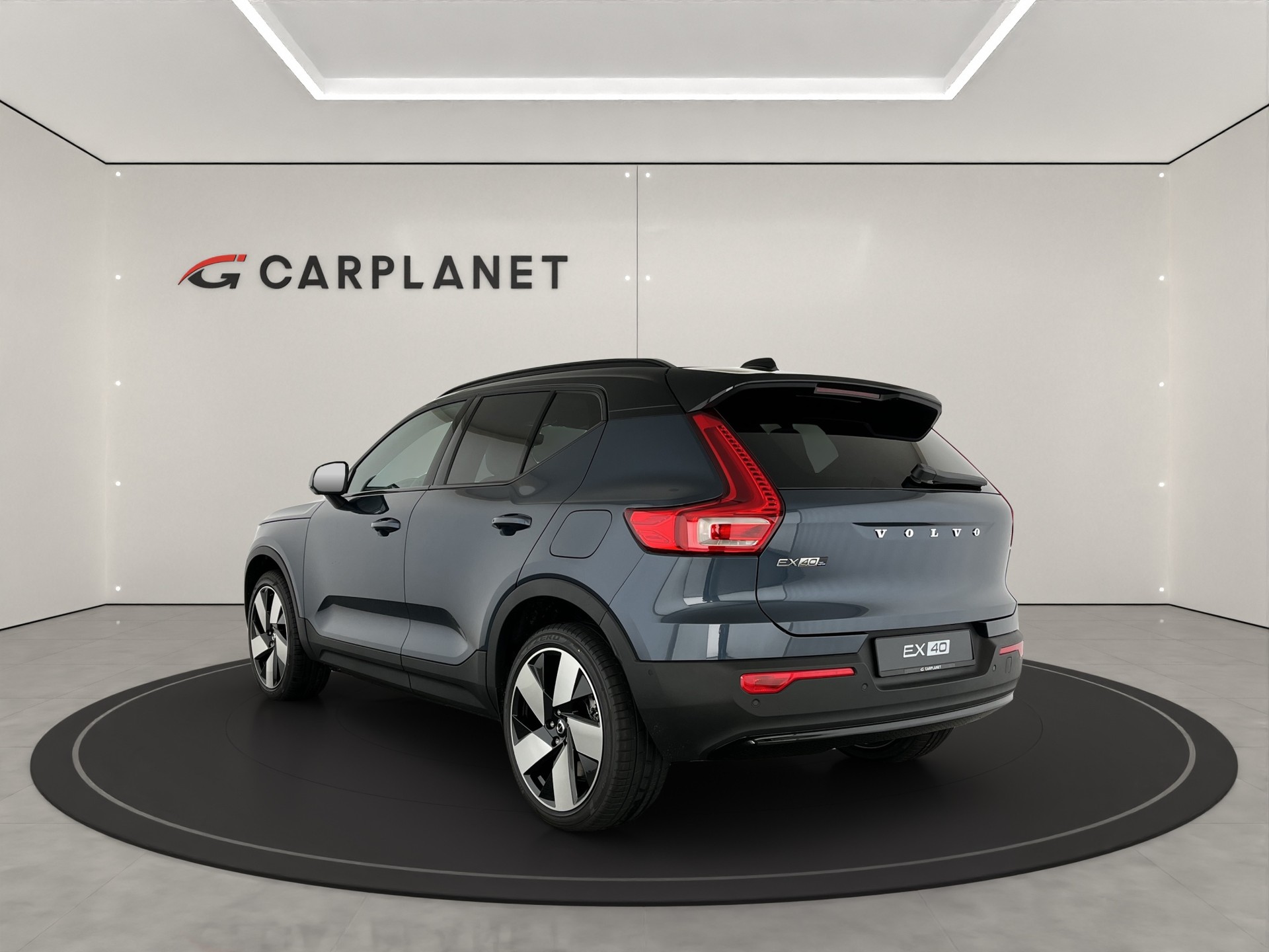 VOLVO EX40 Twin Ultra Xcentric AWD-image-3